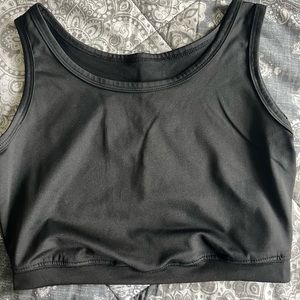 black crop top
